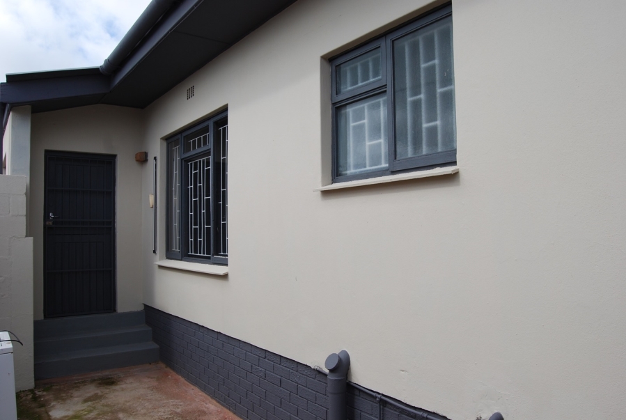 To Let commercial Property for Rent in Vredenburg Western Cape